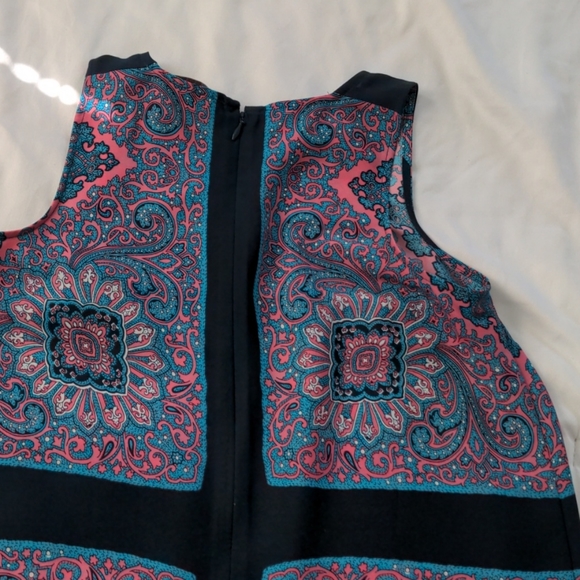 LOFT Shift Dress - Picture 3 of 4